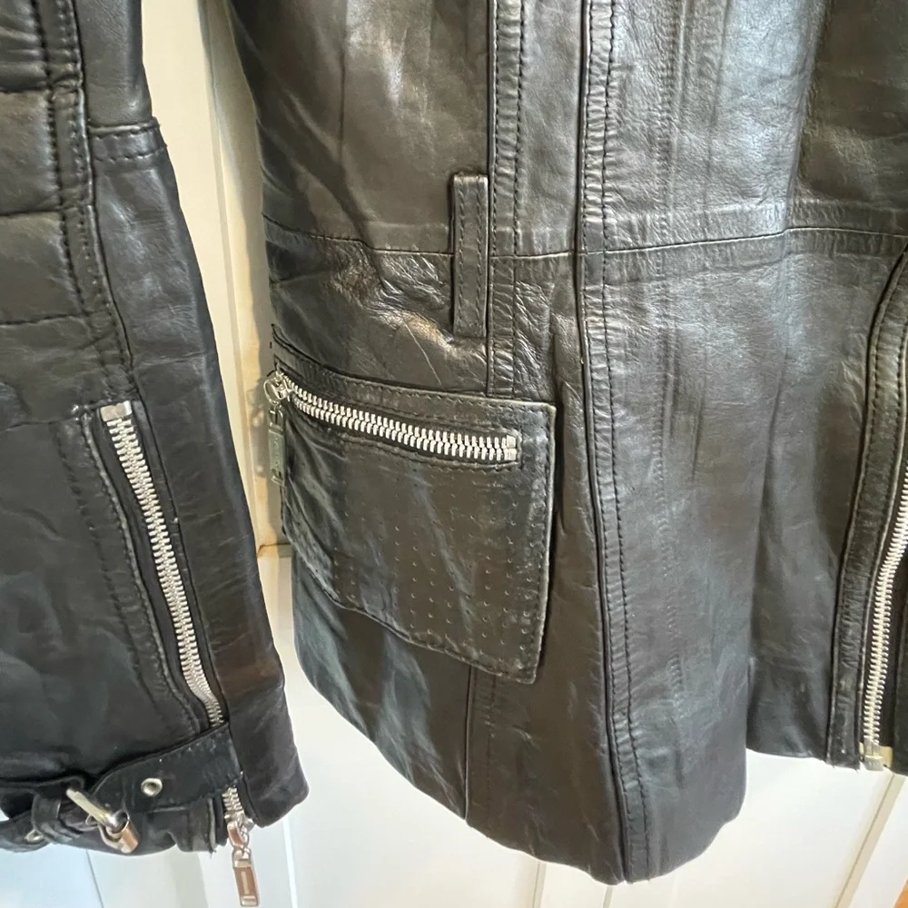 River Island 100% REAL LEATHER Quilted Moto Jacket - Black - Size UK 10 / US 6 - Picture 6 of 10